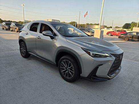Used 2026 Lexus NX 350 AWD w/ Accessory Package (Z1) image 7