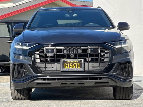 Used 2022 Audi Q8 Premium Plus image 9