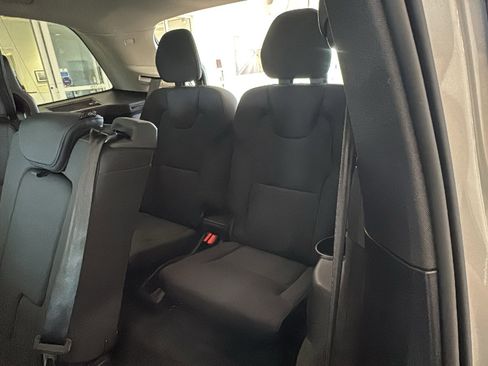 Used 2025 Volvo XC90 B6 Plus AWD/4WD image 29