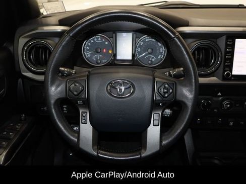 Used 2020 Toyota Tacoma TRD Sport image 8