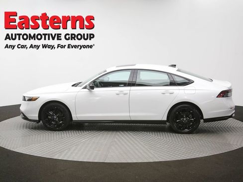 Used 2025 Honda Accord SE image 60