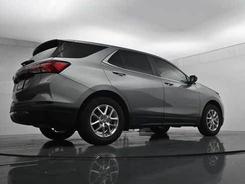 Used 2023 Chevrolet Equinox LT w/ Driver Convenience Package FWD image 38