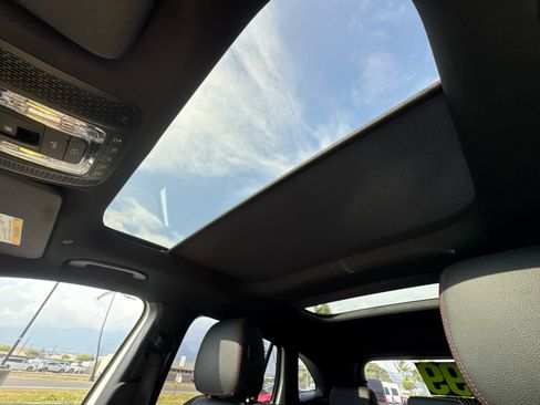 Used 2025 Mercedes-Benz GLA 250 image 19