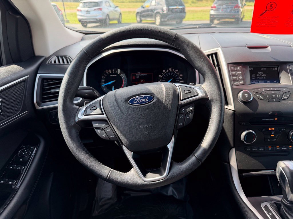 Used 2016 Ford Edge SEL FWD image 21