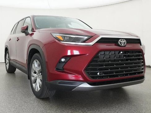 New 2026 Toyota Grand Highlander Limited AWD/4WD image 30