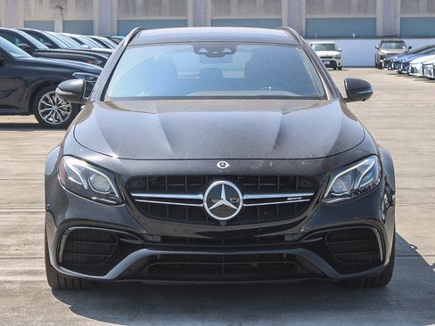 Used 2018 Mercedes-Benz E 63 AMG S image 3