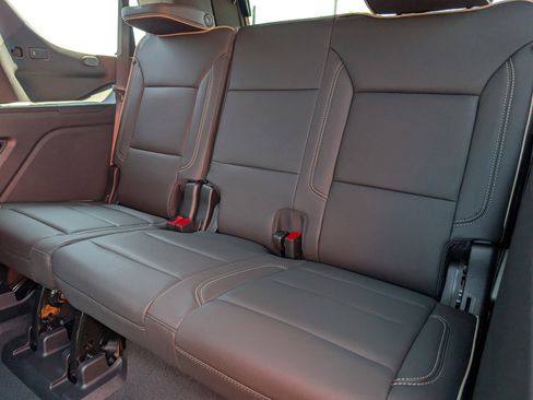 New 2026 Chevrolet Tahoe Premier RWD image 14