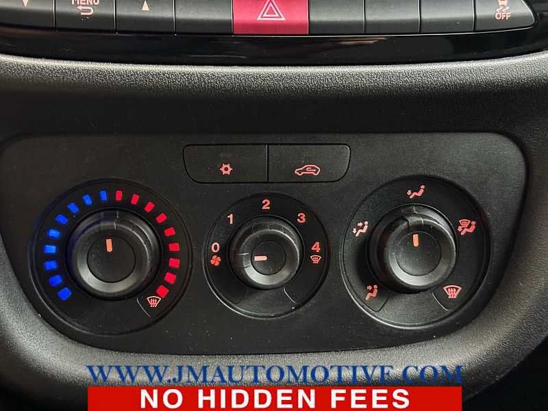 Used 2017 RAM ProMaster City Tradesman w/ Rear Back-up Camera Group FWD image 36