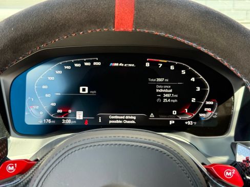 Used 2023 BMW M4 CSL RWD image 31