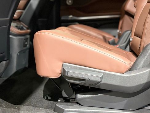 New 2026 Lincoln Navigator L Reserve AWD/4WD image 47