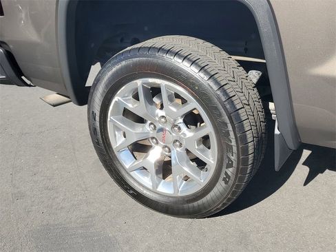 Used 2015 GMC Sierra 1500 SLT w/ SLT Crew Cab Value Package image 5