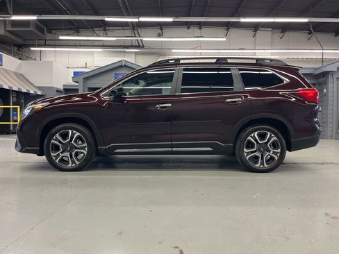 Used 2024 Subaru Ascent Touring image 4