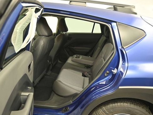 Used 2024 Subaru Crosstrek 2.0i Premium AWD/4WD image 8