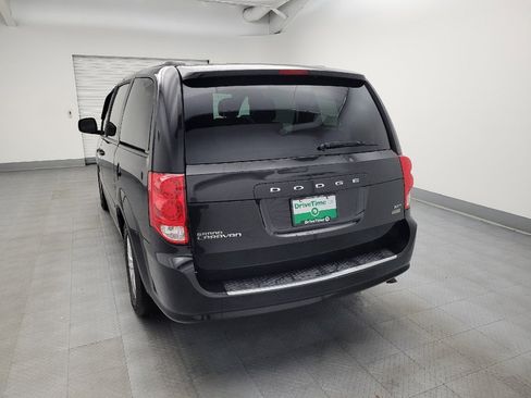 Used 2015 Dodge Grand Caravan SXT FWD image 6
