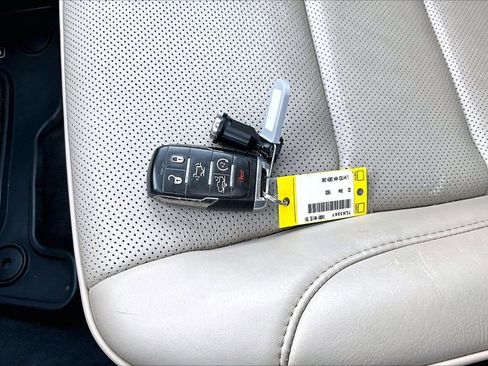 Certified 2020 RAM 1500 Limited AWD/4WD image 32