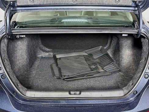 Used 2019 Honda Insight Touring image 25