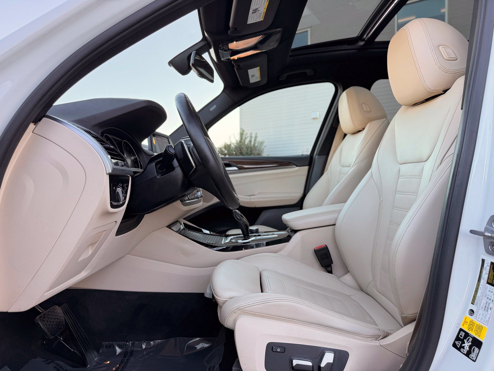 Used 2018 BMW X3 xDrive30i AWD/4WD image 17