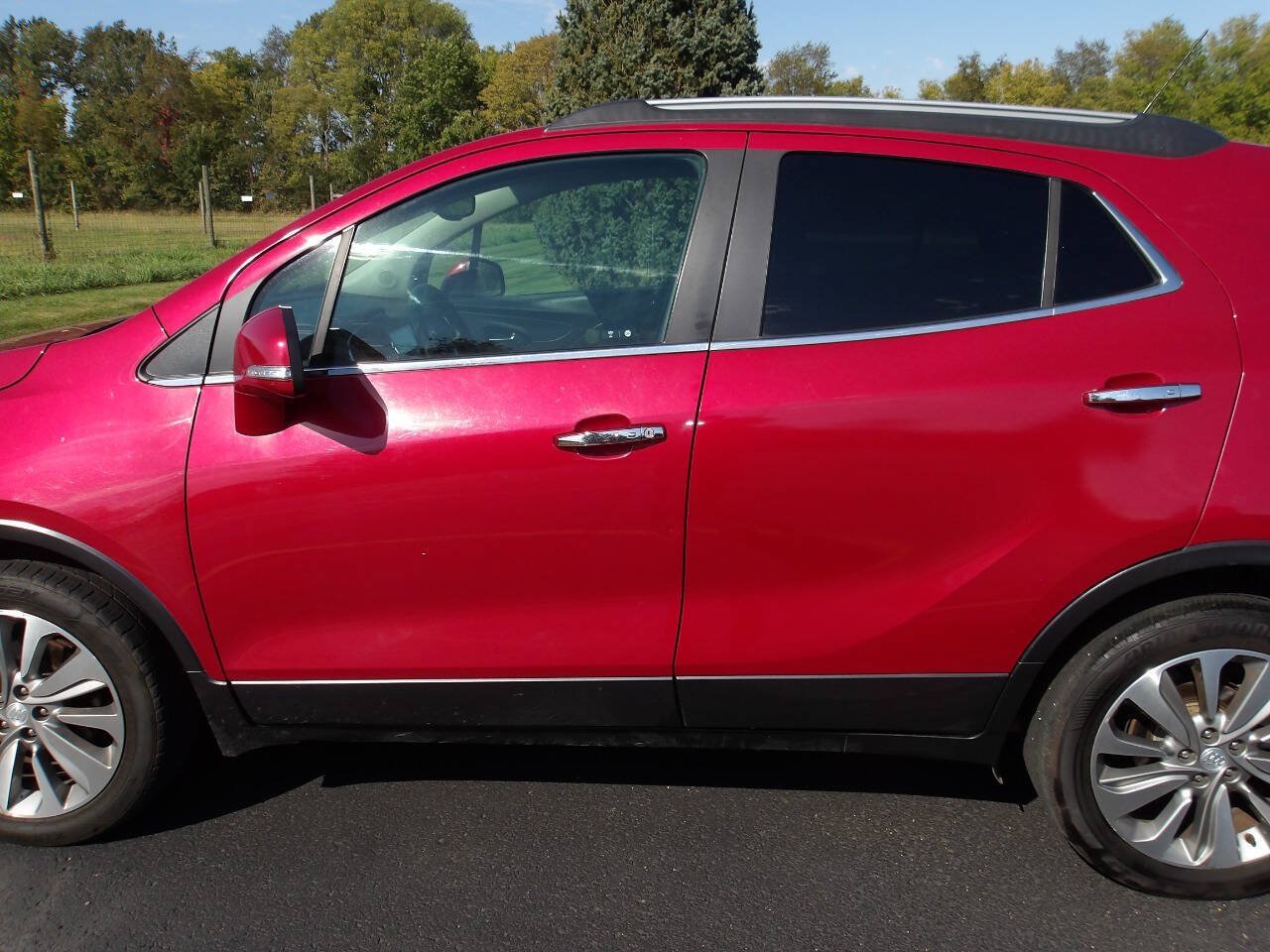 Used 2019 Buick Encore Preferred FWD image 32