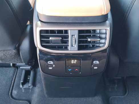 Used 2025 Lexus RX 350 Premium image 37