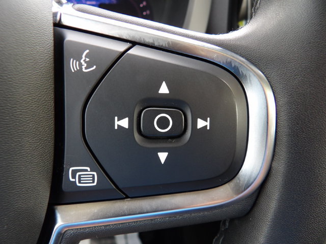 Certified 2024 Volvo XC60 B5 Core AWD/4WD image 20
