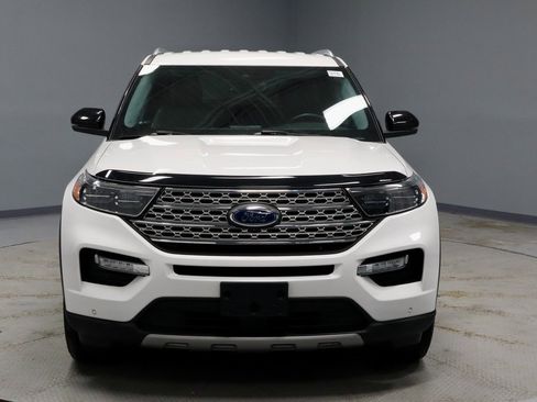 Used 2022 Ford Explorer Limited w/ Equipment Group 301A image 8