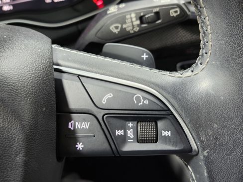 Used 2019 Audi SQ5 Premium Plus image 38