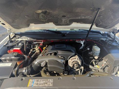 Used 2008 Chevrolet Avalanche LT w/ LT Preferred Equipment Group image 7