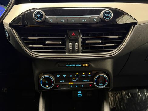Certified 2022 Ford Escape SEL w/ Technology Package AWD/4WD image 20