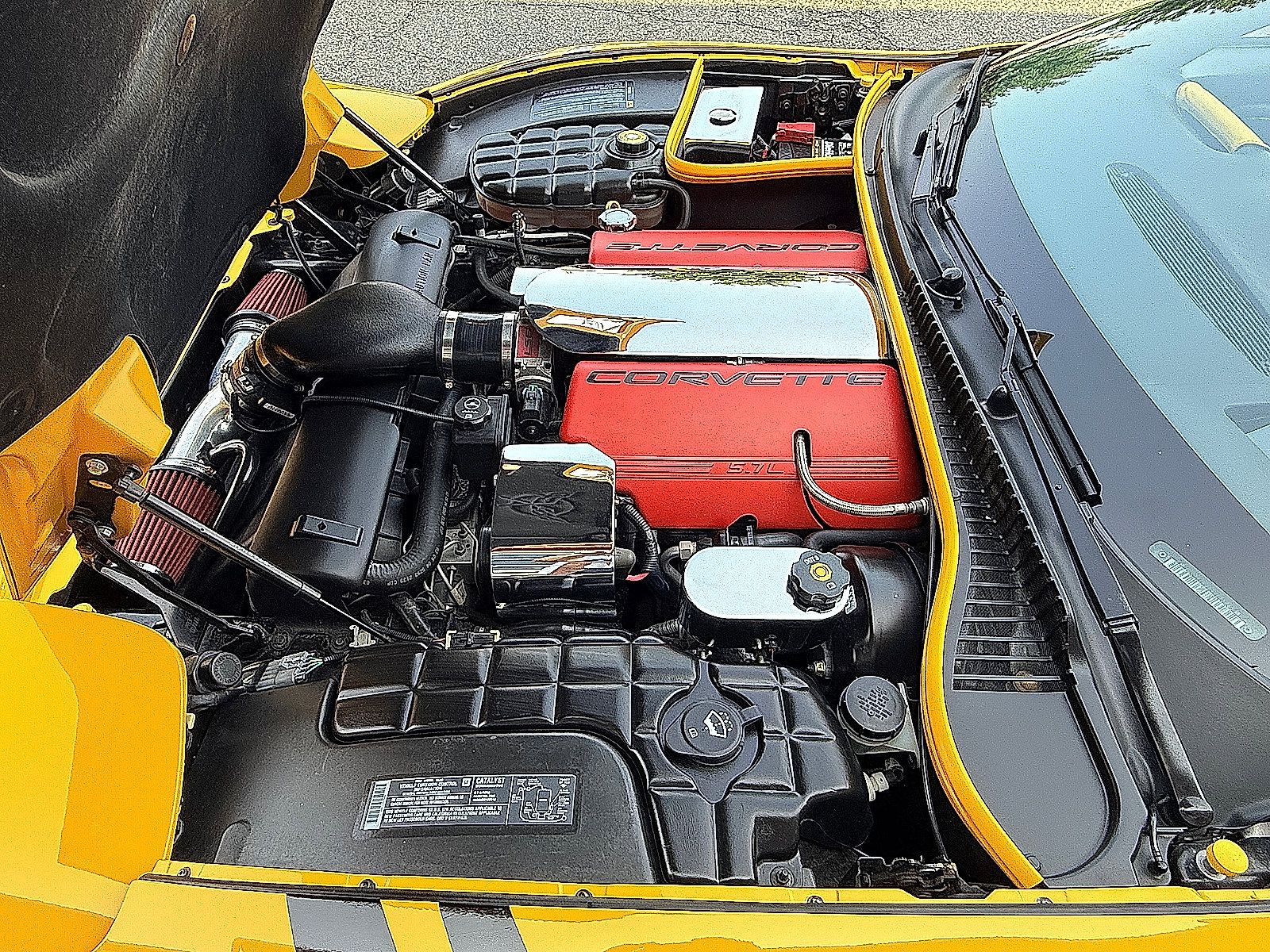 Used 2004 Chevrolet Corvette Z06 w/ Memory Package RWD image 42