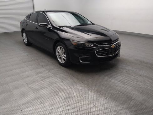 Used 2018 Chevrolet Malibu LT FWD image 13