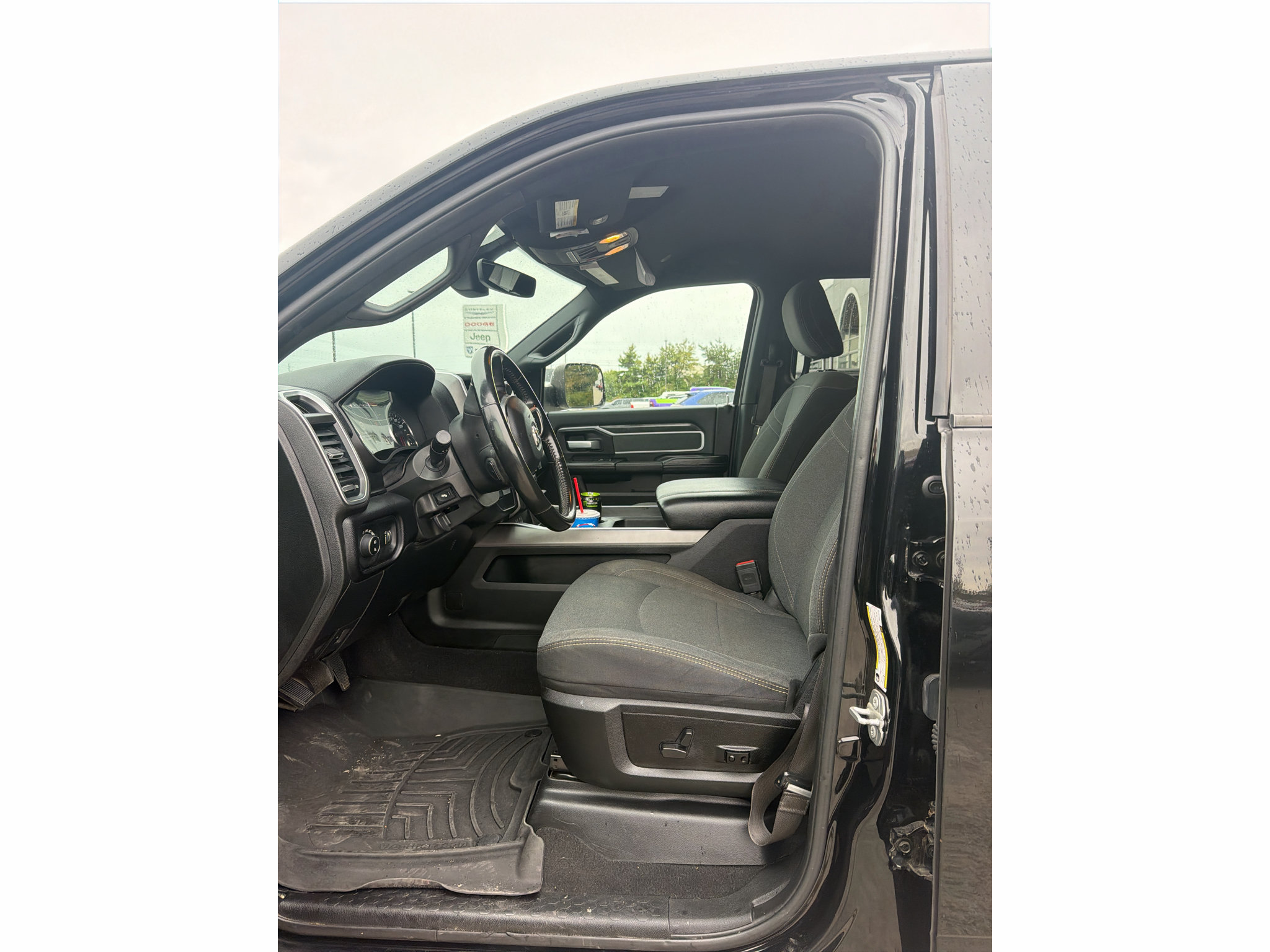Used 2021 RAM 2500 Big Horn w/ Level 2 Equipment Group AWD/4WD image 7