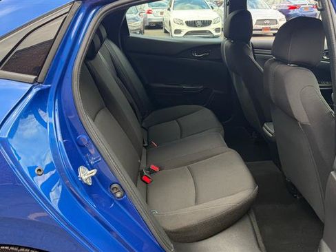Used 2018 Honda Civic Sport image 17
