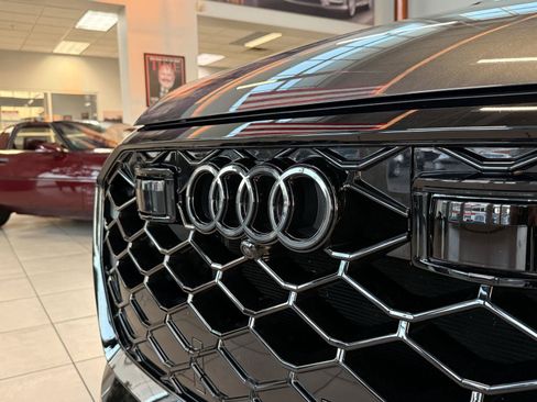 Used 2026 Audi RS Q8 performance AWD/4WD image 11
