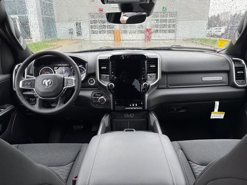 New 2026 RAM 1500 4x4 Crew Cab image 10