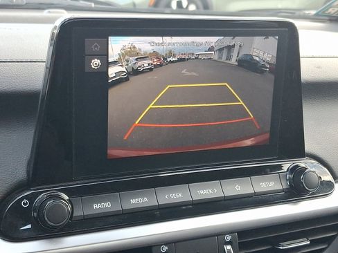 Certified 2024 Kia Forte LXS w/ LXS Technology Package image 16