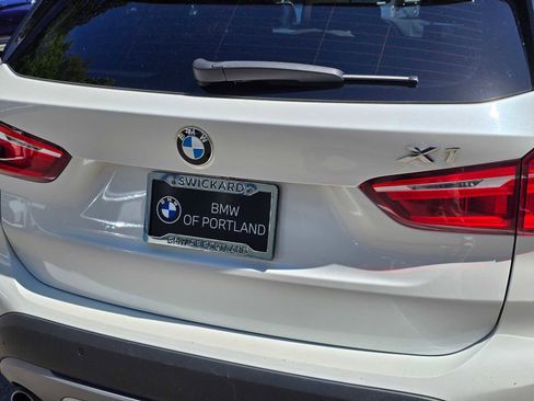 Used 2018 BMW X1 xDrive28i AWD/4WD image 15