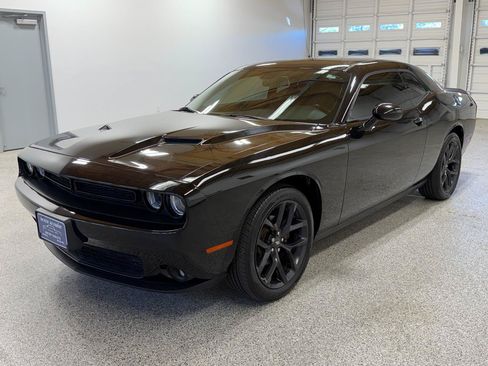 Used 2021 Dodge Challenger SXT w/ Blacktop Package RWD image 8
