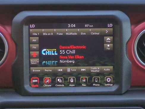 Used 2021 Jeep Wrangler Unlimited Rubicon AWD/4WD image 17