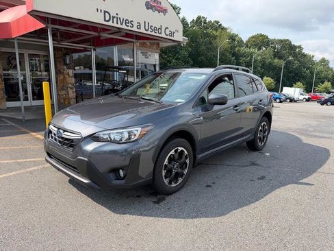 Used 2021 Subaru Crosstrek 2.0i Premium w/ Moonroof Package AWD/4WD image 1