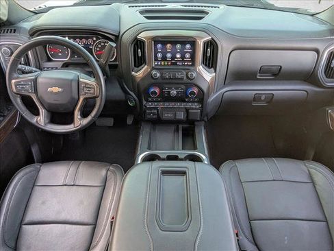 Used 2022 Chevrolet Silverado 2500 High Country w/ Z71 Off-Road Package image 18
