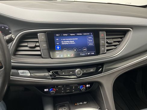 Certified 2024 Buick Enclave Essence w/ Experience Buick Package image 18