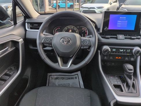 Certified 2025 Toyota RAV4 XLE AWD/4WD image 13