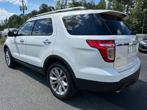 Used 2013 Ford Explorer XLT AWD/4WD image 6