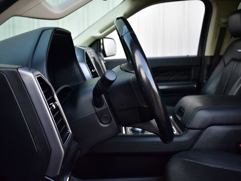 Used 2019 Ford Expedition Platinum AWD/4WD image 50