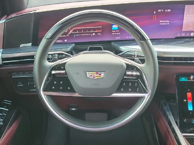 Used 2026 Cadillac Escalade Luxury w/ LPO, Radiant Package AWD/4WD image 10