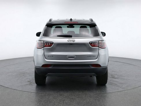 Used 2025 Jeep Compass Limited AWD/4WD image 7