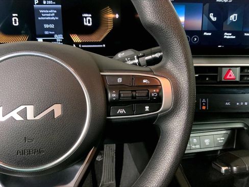 Used 2025 Kia K5 LXS FWD image 19