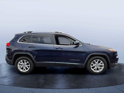 Used 2015 Jeep Cherokee Latitude w/ Comfort/Convenience Group FWD image 7