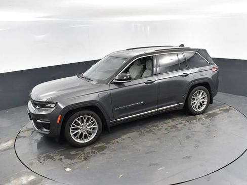 Used 2022 Jeep Grand Cherokee Summit w/ MOPAR Finishing Package AWD/4WD image 49