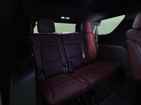 Used 2025 Cadillac Escalade Sport w/ Touring Package AWD/4WD image 12